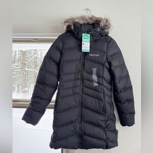 NEW Marmot Black Women’s Jacket with Fur Hood